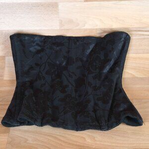 Fredericks of Hollywood Black Waist Trainer-Size Small